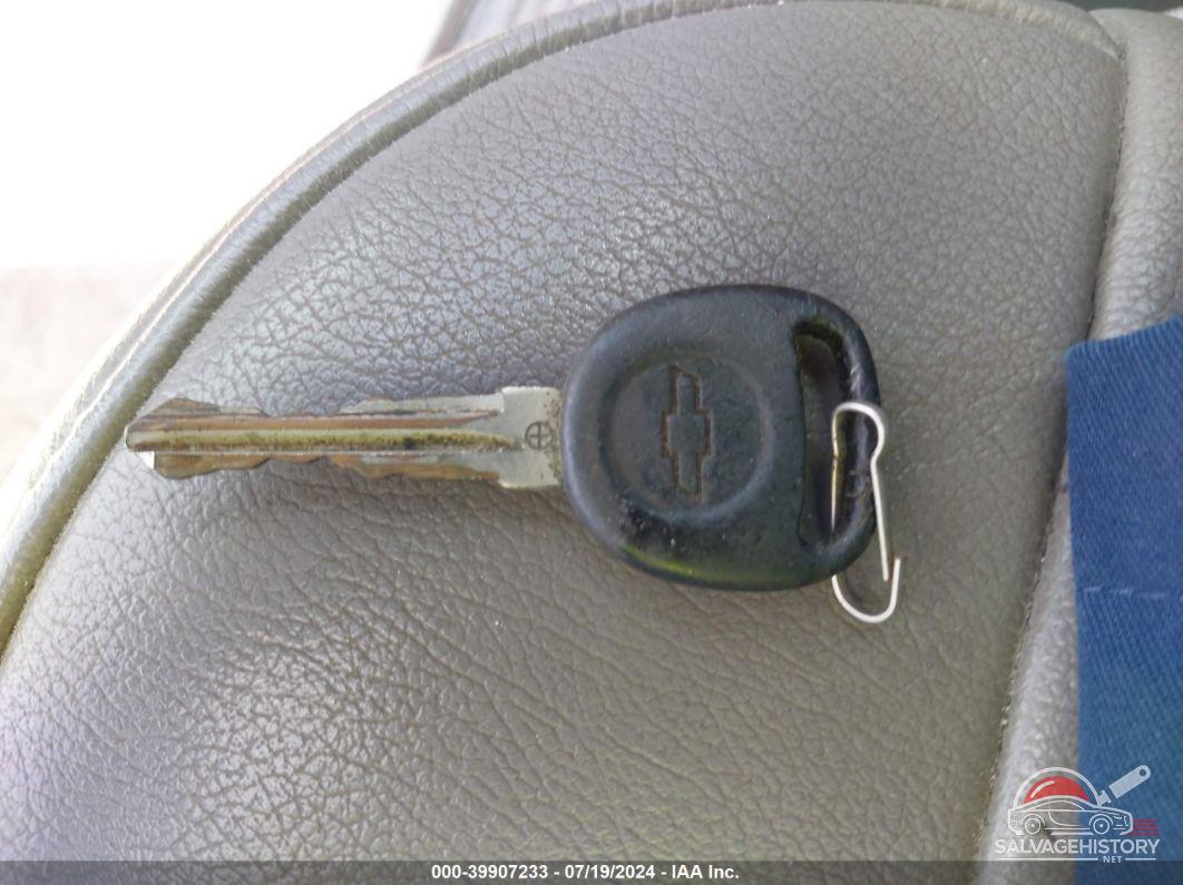 1GCPKPE02AZ158878 2010 CHEVROLET SILVERADO photo no. 11