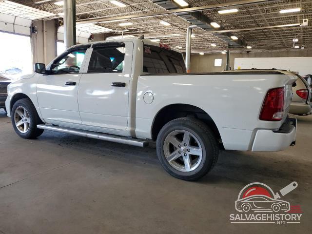 1C6RR7KT4JS286946 2018 RAM 1500 photo no. 2