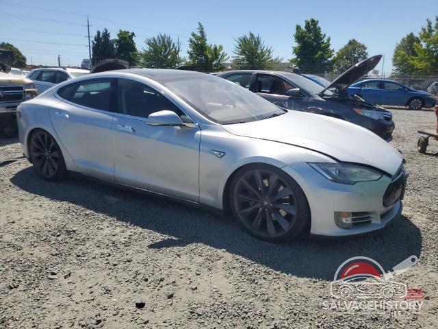 5YJSA1DP6DFP17061 2013 TESLA MODEL S photo no. 4