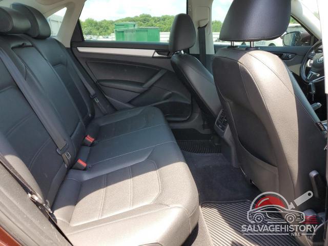 1VWBP7A31DC062434 2013 VOLKSWAGEN PASSAT photo no. 10