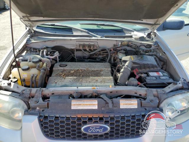 1FMCU95H36KB49371 2006 FORD ESCAPE photo no. 11
