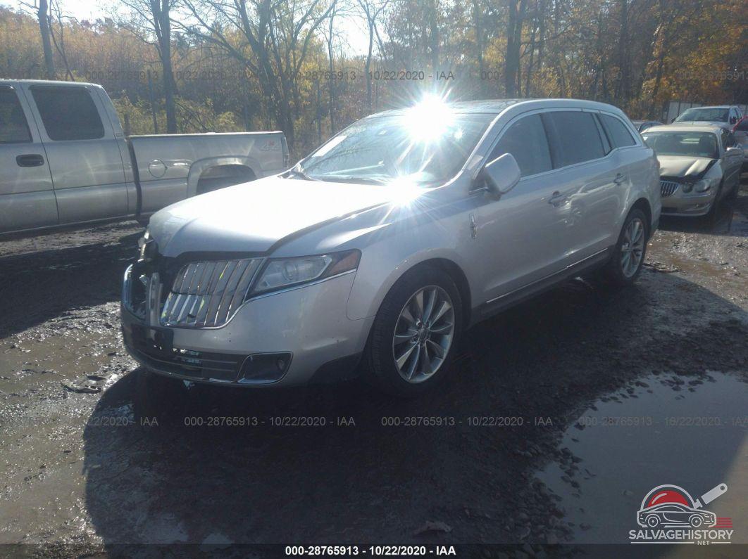 2LMHJ5AT2ABJ18461 2010 LINCOLN MKT photo no. 2