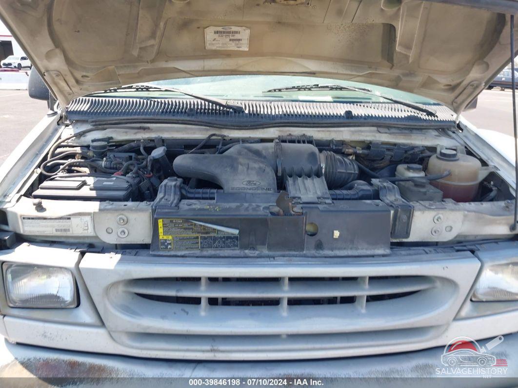 1FTSE34L92HB50872 2002 FORD E-350 SUPER DUTY photo no. 10