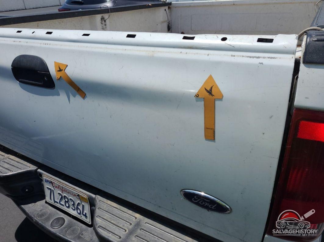 3FTNX20L24MA12631 2004 FORD F250 photo no. 8
