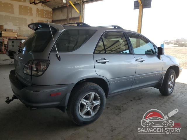 JTJGF10U130159133 2003 LEXUS RX300 photo no. 3
