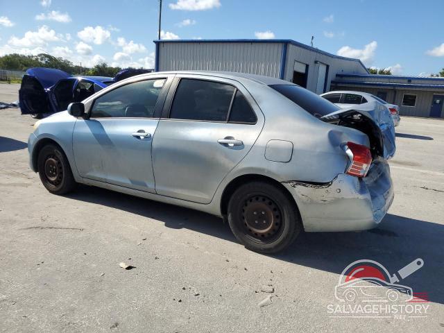 JTDBT4K31A1364521 2010 TOYOTA YARIS photo no. 2