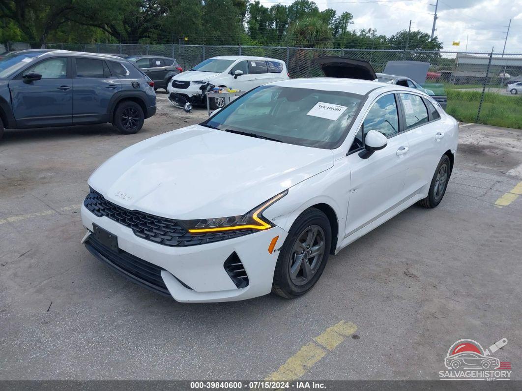 5XXG14J26NG157945 2022 KIA K5 photo no. 2