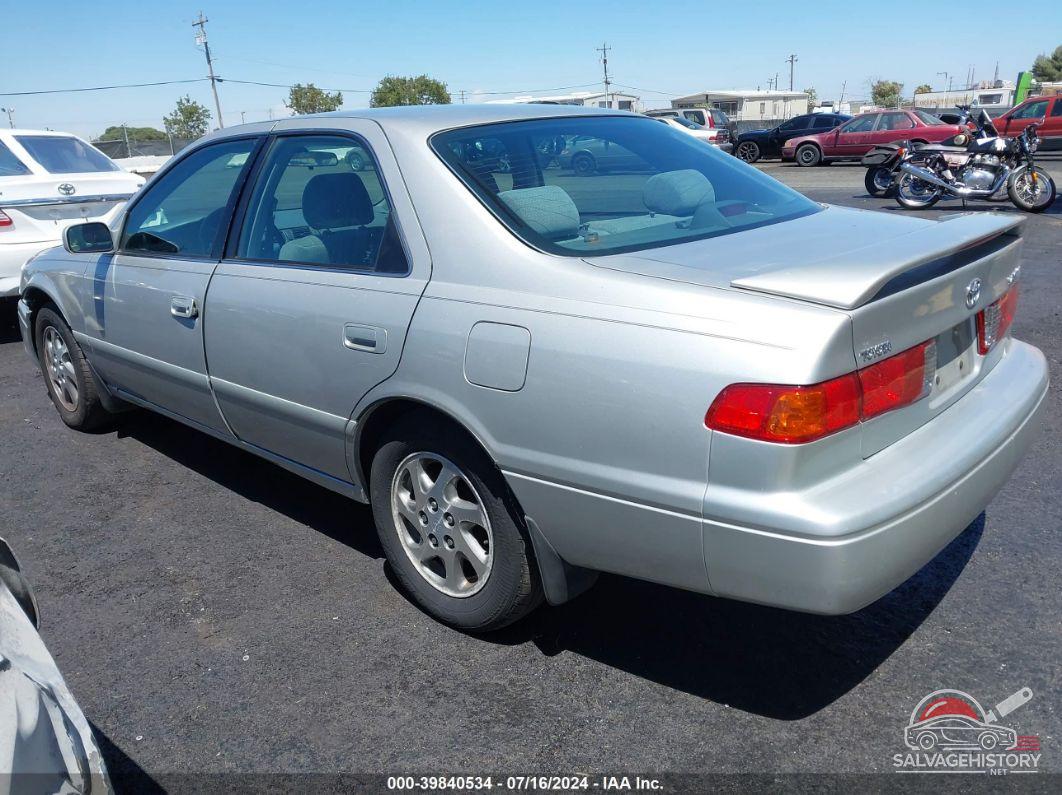 4T1BG22K51U058724 2001 TOYOTA CAMRY photo no. 3