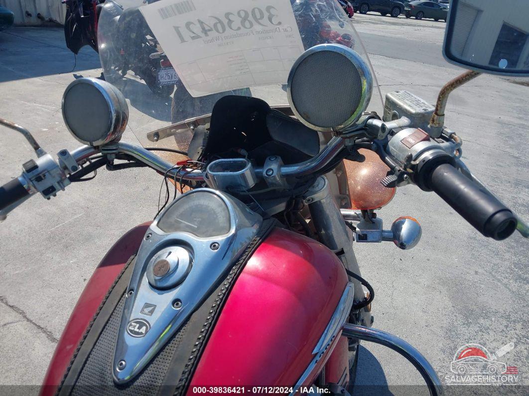1HFSC52144A100160 2004 HONDA VT1300 photo no. 5