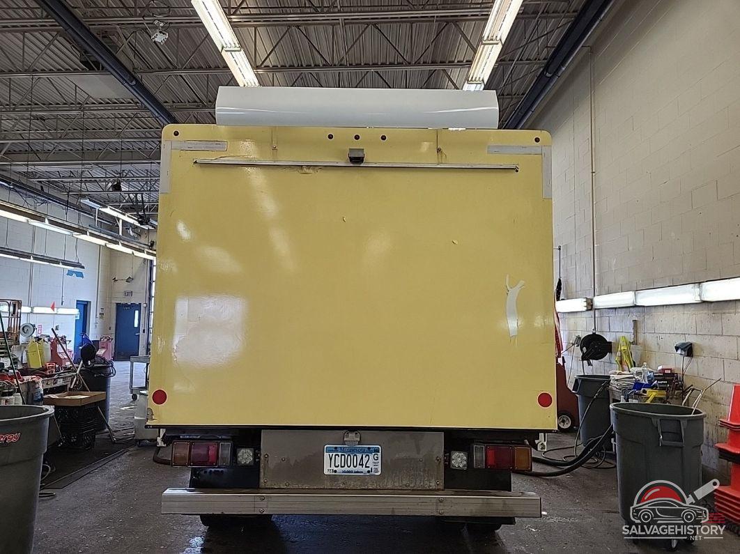 54DC4W1B1GS813717 2016 ISUZU NPR HD GAS REG photo no. 3
