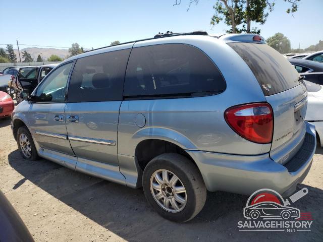 2C8GP54L95R452892 2005 CHRYSLER MINIVAN photo no. 2