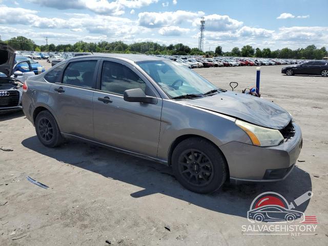1FAHP3FN8BW110092 2011 FORD FOCUS photo no. 4