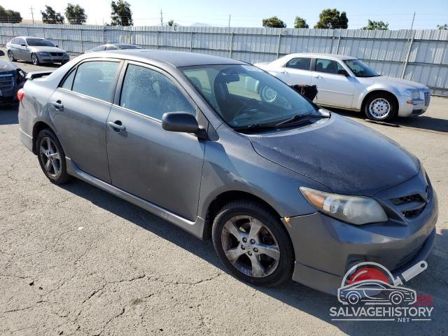 2T1BU4EE2BC718148 2011 TOYOTA COROLLA photo no. 4