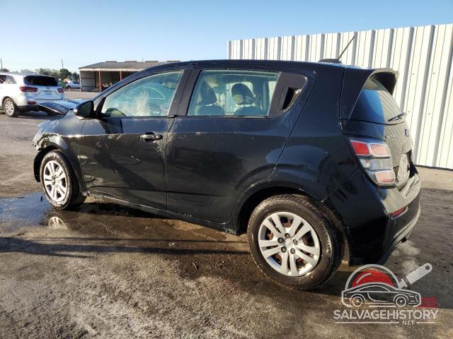 1G1JG6SB7L4129165 2020 CHEVROLET SONIC photo no. 2