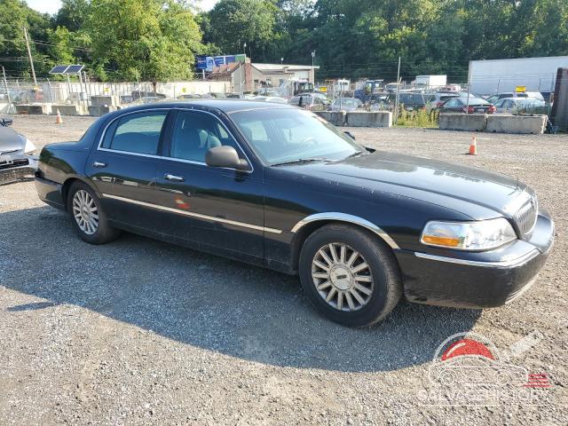 1LNHM82W83Y652602 2003 LINCOLN TOWNCAR photo no. 4