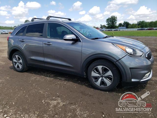 KNDCC3LCXH5033792 2017 KIA NIRO photo no. 4