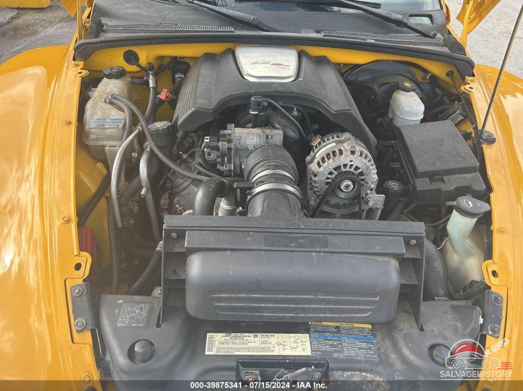 1GCES14P04B107606 2004 CHEVROLET SSR photo no. 10