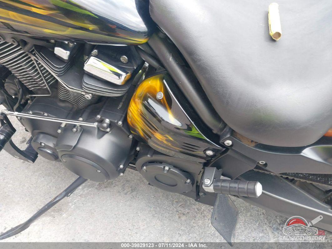 JYAVP27E28A005071 2008 YAMAHA XV1900 photo no. 9