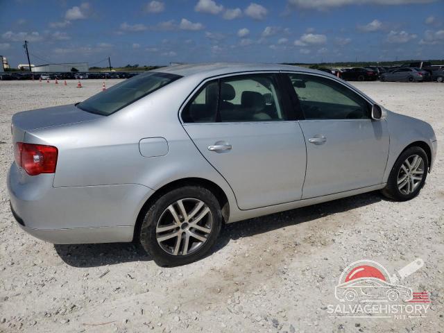 3VWSF71K55M628055 2005 VOLKSWAGEN JETTA photo no. 3