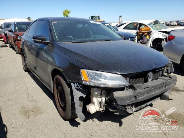 3VWD17AJ2EM390003 2014 VOLKSWAGEN JETTA photo no. 4