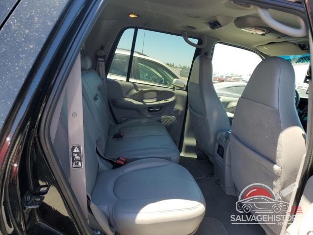 1FMRU15L2YLB75148 2000 FORD EXPEDITION photo no. 11