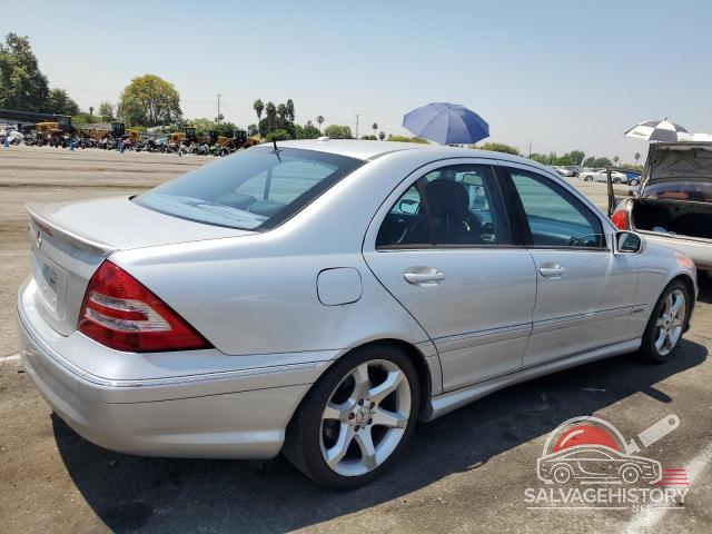 WDBRF52H87F935150 2007 MERCEDES-BENZ C-CLASS photo no. 3