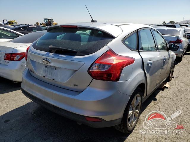 1FAHP3K2XCL366829 2012 FORD ALL Models photo no. 3