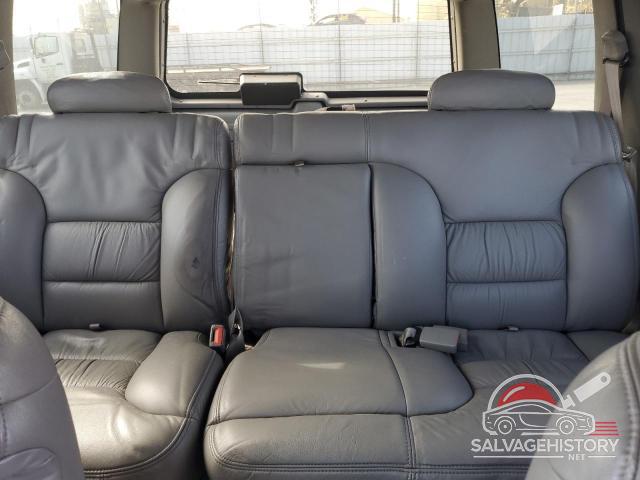 1GKEK13RXTJ708985 1996 GMC YUKON photo no. 10