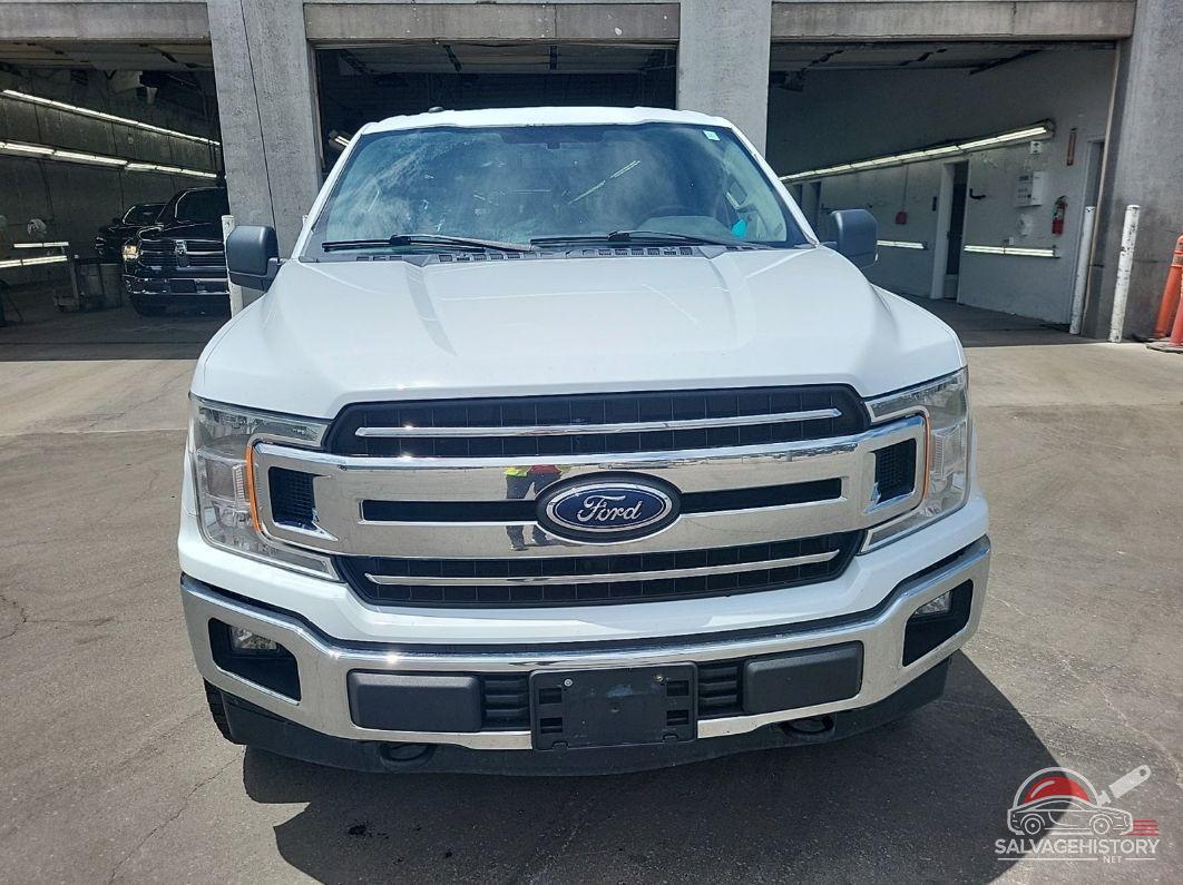 1FTEW1E50JKC58653 2018 FORD F150 photo no. 2