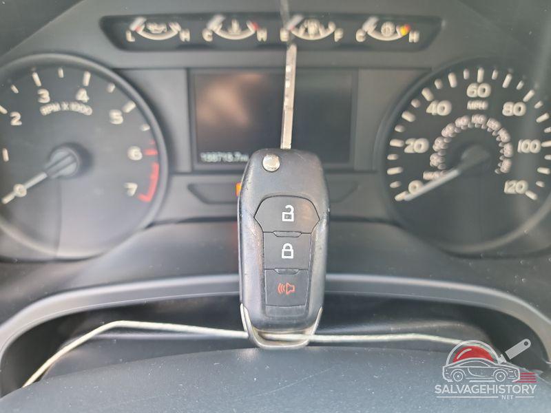 1FTFW1E51JKF37923 2018 FORD F150 photo no. 4