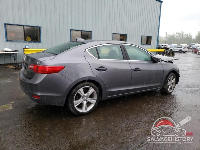 19VDE1F31FE007607 2015 ACURA ILX photo no. 3