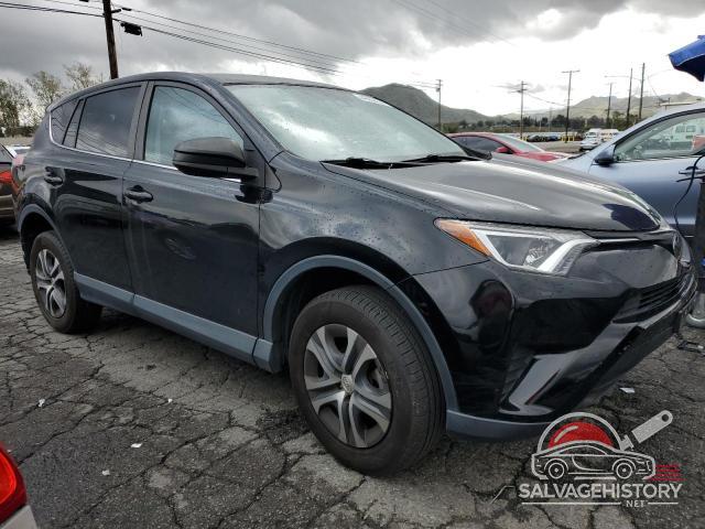 2T3ZFREV0JW484148 2018 TOYOTA RAV4 photo no. 4