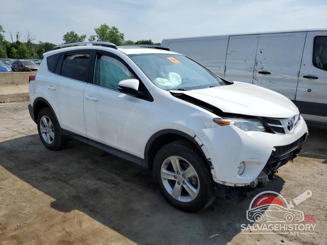 2T3RFREV2EW137152 2014 TOYOTA RAV4 photo no. 4
