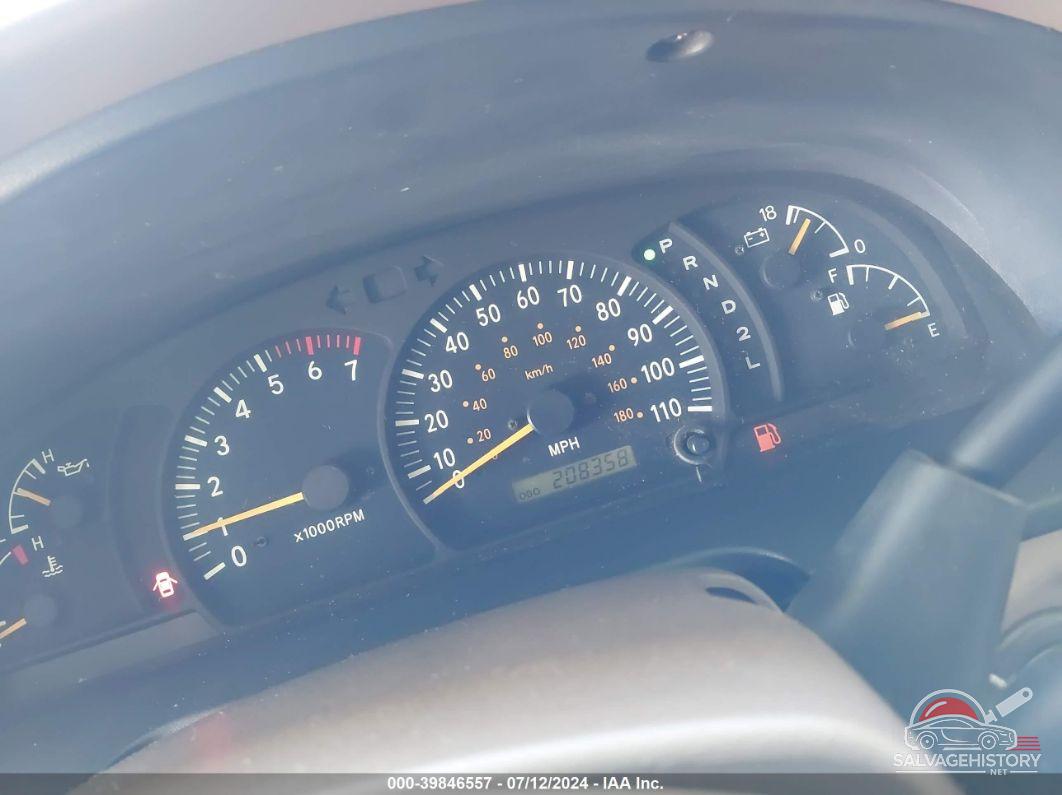 5TBBT4414YS062223 2000 TOYOTA TUNDRA photo no. 7