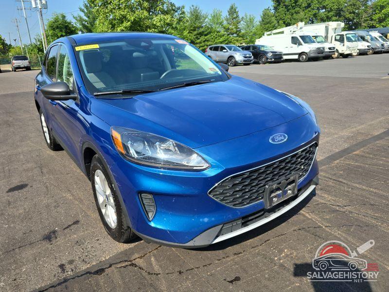 1FMCU0BZ2NUB46974 2022 FORD ESCAPE photo no. 2
