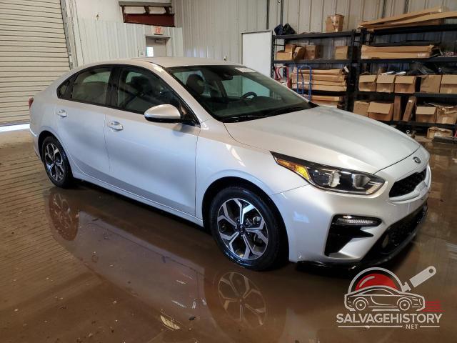 3KPF24AD0KE023561 2019 KIA FORTE photo no. 4
