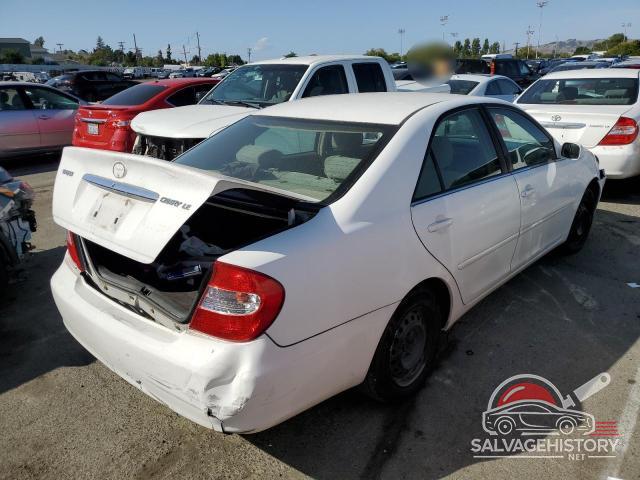 JTDBE32K120068126 2002 TOYOTA CAMRY photo no. 3