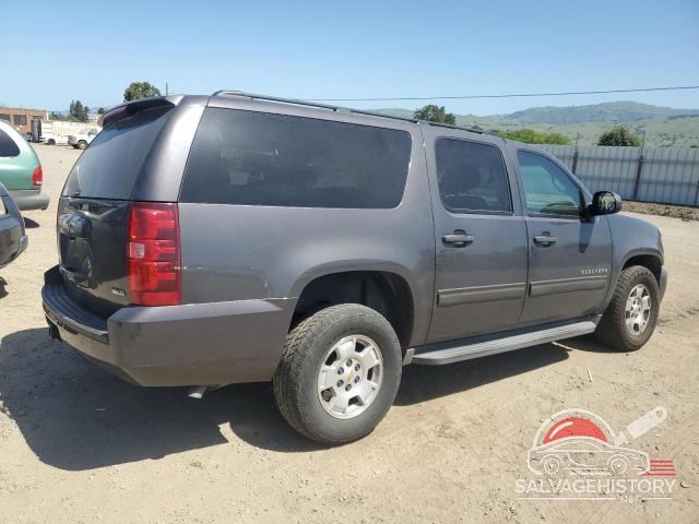 1GNUKHE32AR239079 2010 CHEVROLET SUBURBAN photo no. 3