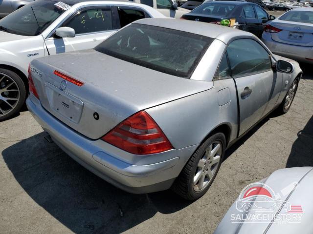 WDBKK47F3XF128372 1999 MERCEDES-BENZ SLK-CLASS photo no. 3