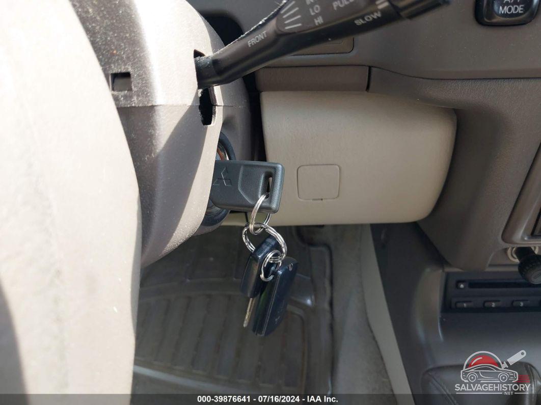 JA4MT31HXYP054059 2000 MITSUBISHI MONTERO SPORT photo no. 11