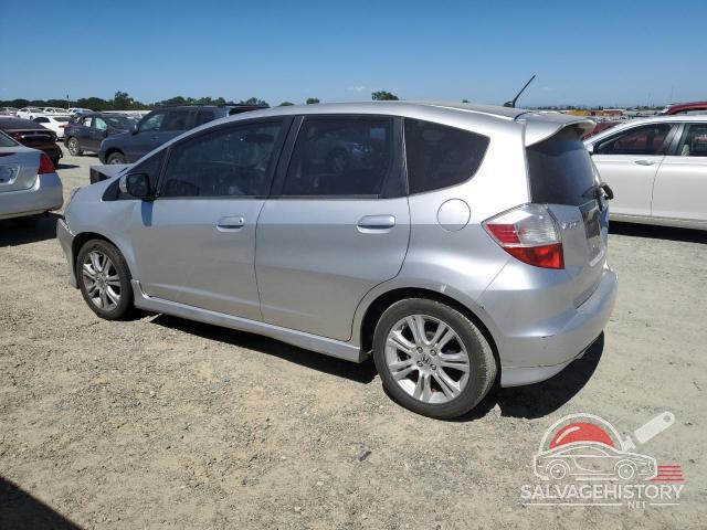 JHMGE8H56BC026276 2011 HONDA FIT photo no. 2