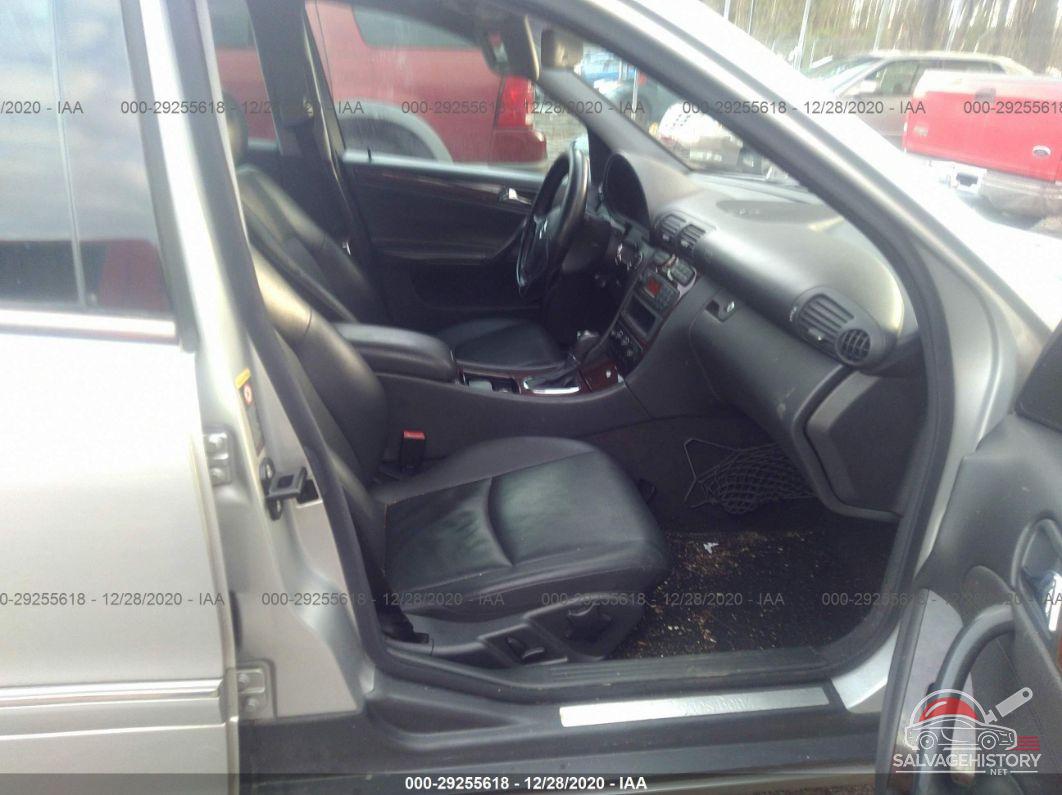 WDBRF61J72F267134 2002 MERCEDES-BENZ C-CLASS photo no. 5