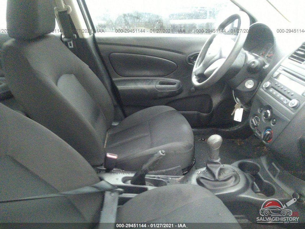 3N1CN7AP1JL861150 2018 NISSAN VERSA SEDAN photo no. 5
