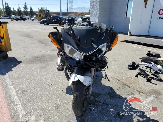 WB10388098ZT13210 2008 BMW R-SERIES photo no. 2