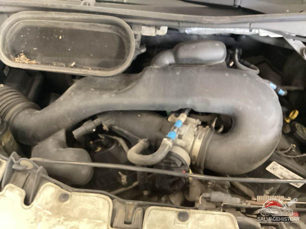 1FTYE1CM7JKB31117 2018 FORD TRANSIT-150 photo no. 3