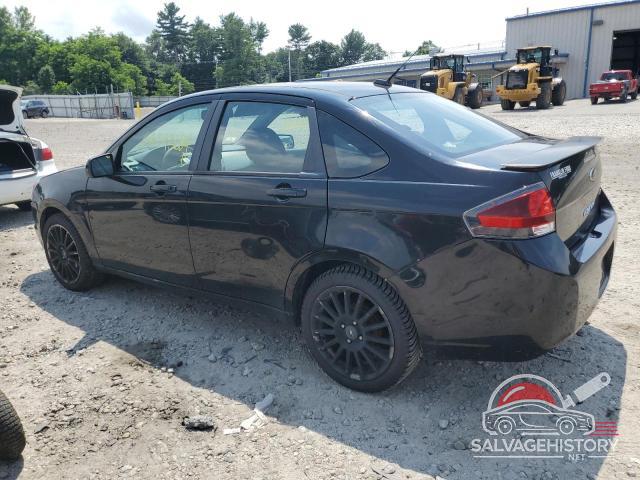 1FAHP3GN1AW281005 2010 FORD FOCUS photo no. 2