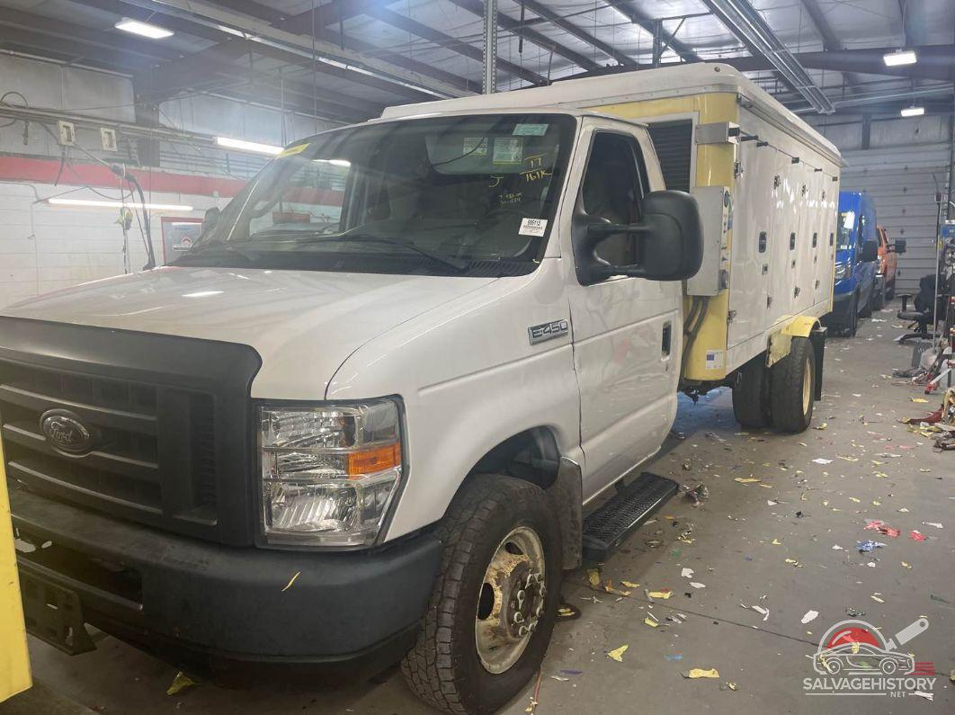 1FDXE4FS8HDC68617 2017 FORD ECONOLINE photo no. 8