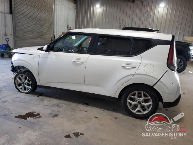 KNDJ23AU2P7859075 2023 KIA SOUL photo no. 2