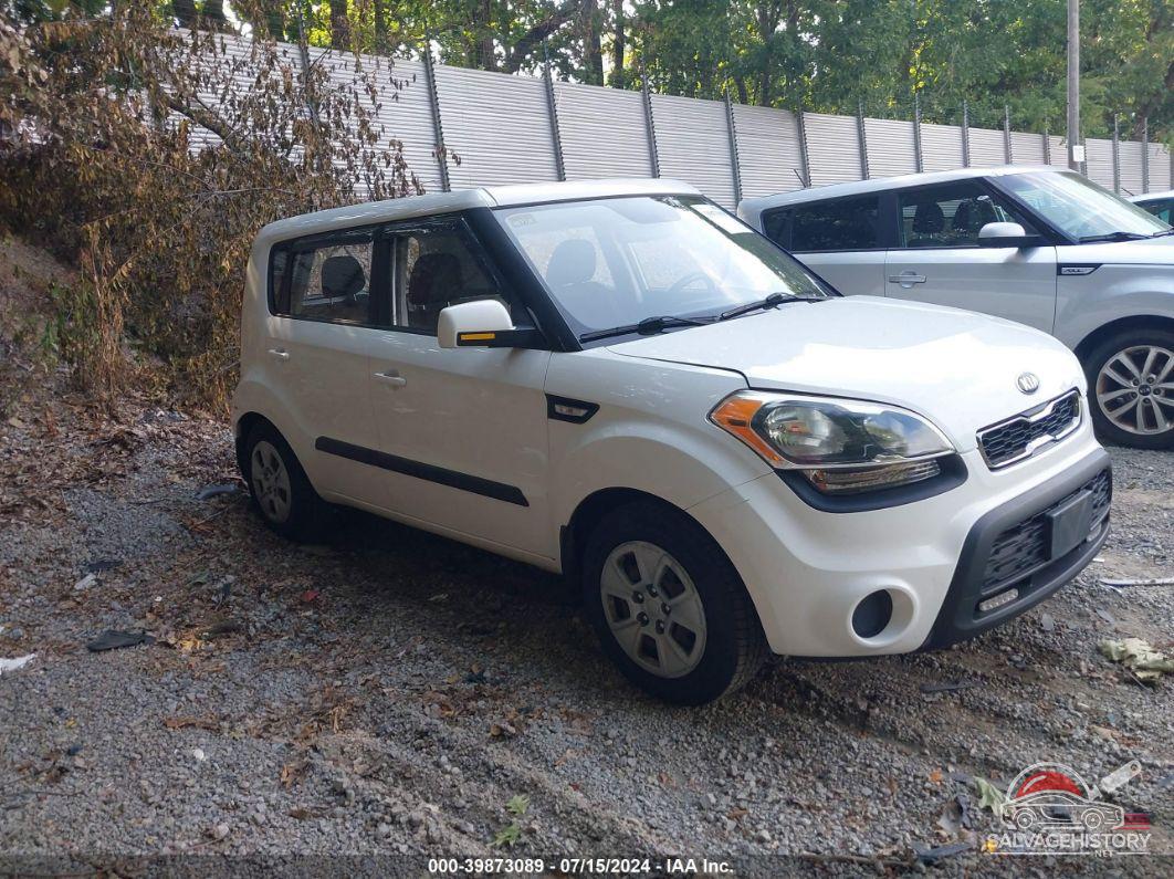 KNDJT2A52D7495431 2013 KIA SOUL photo no. 5