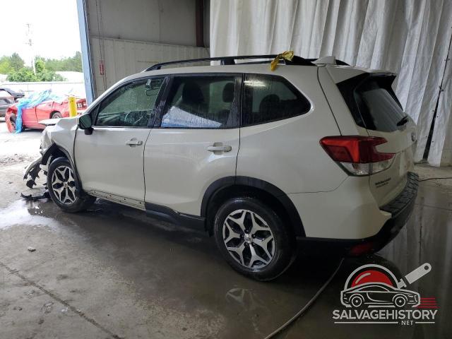 JF2SKAGC0KH404902 2019 SUBARU FORESTER photo no. 2